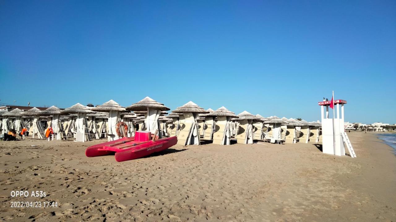 Acquario Appartement Lido Marini Buitenkant foto